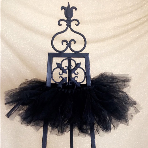 Tutu - Picture 2 of 3